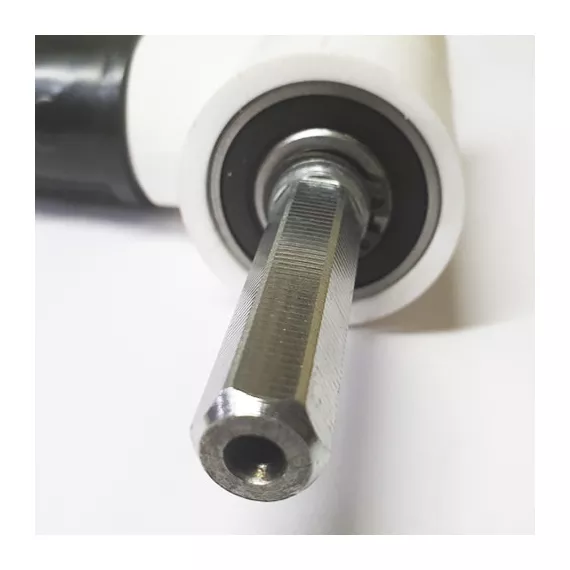 Адаптер для установки ледового шнека на шуруповерт, вал на подшипниках